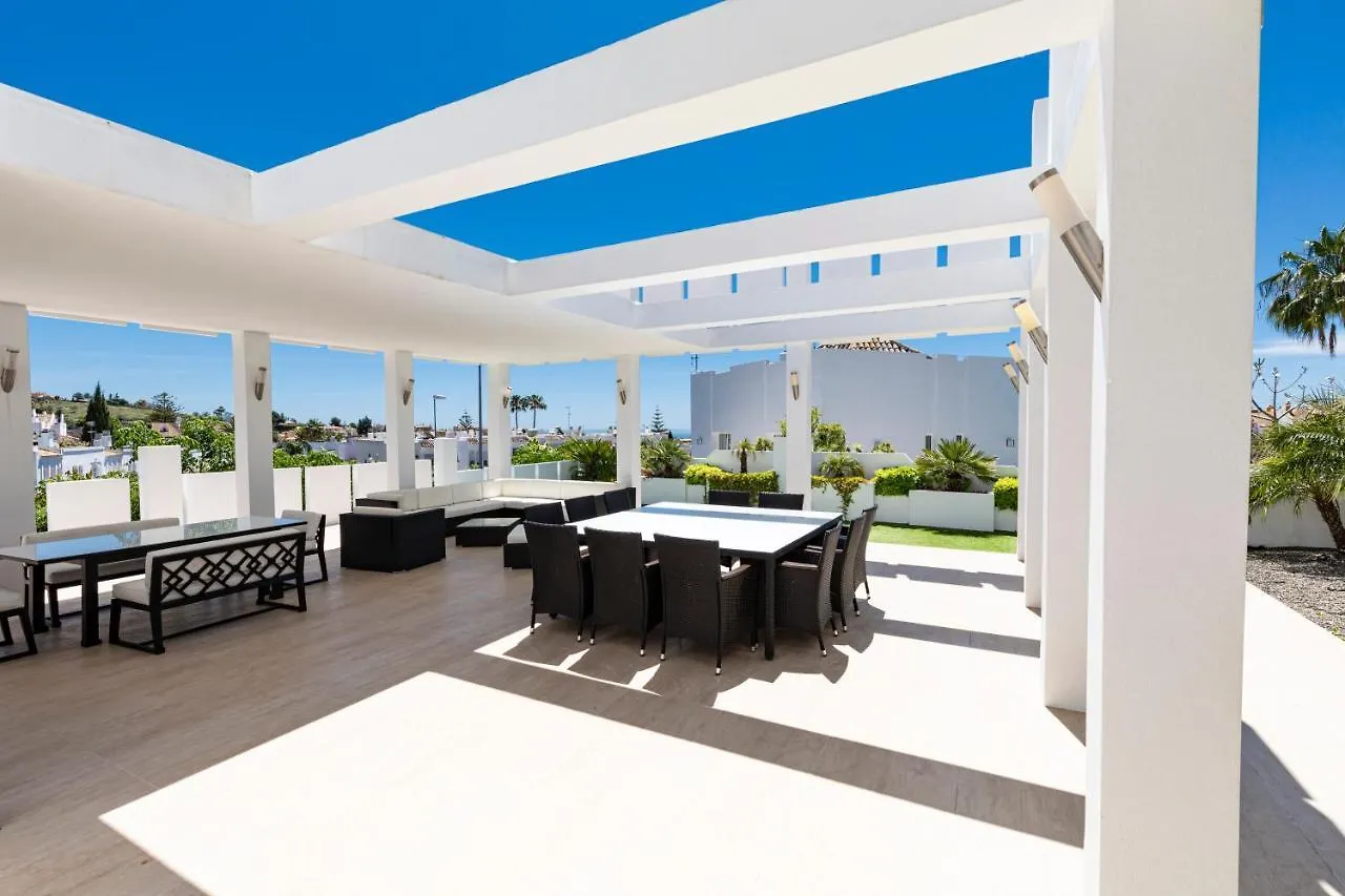 Villa Flamingos Marbella 0*,